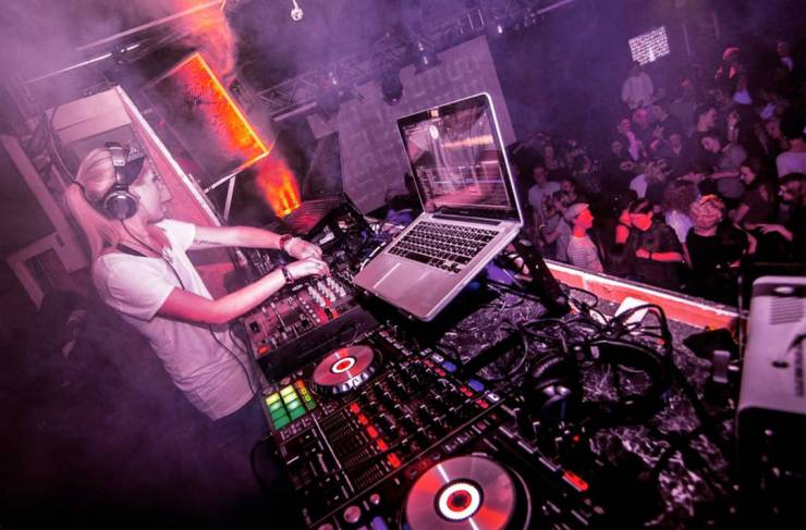 Nicination im Club 4 Elements München